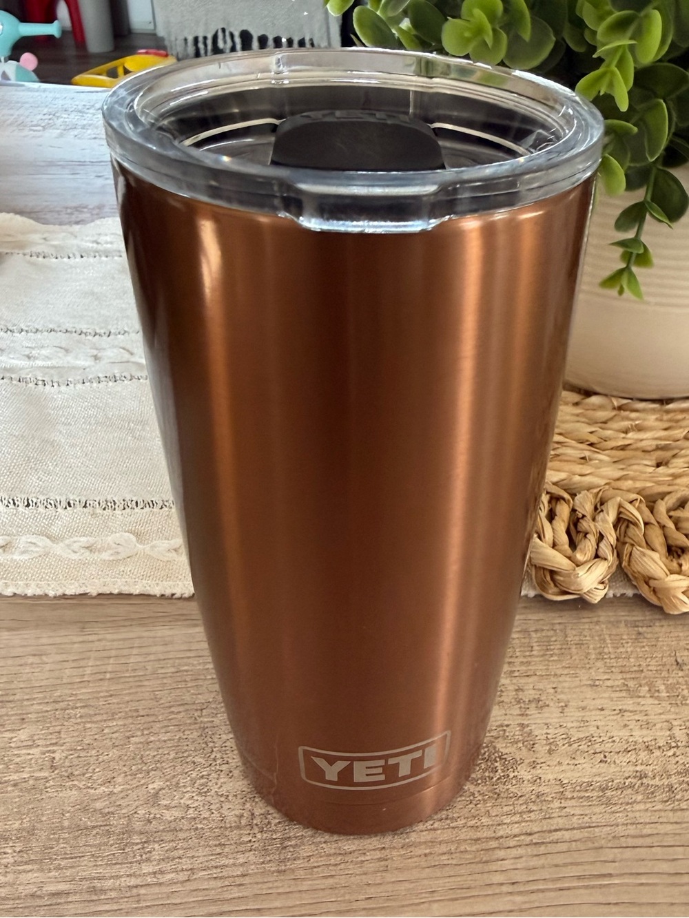 Yeti Copper Insulated Travel Tumbler with Clear Lid